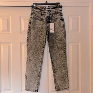 Brand new Zara high waisted black jeans!!